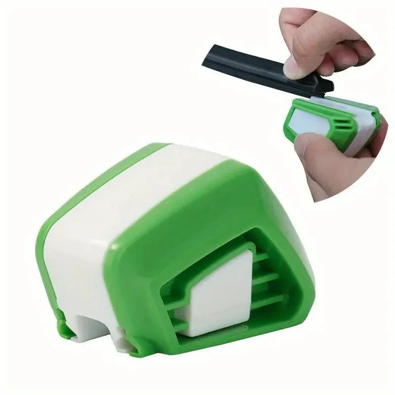 Windshield Wiper Blade Regroove Tool – Rubber Restorer & Repair Cutter